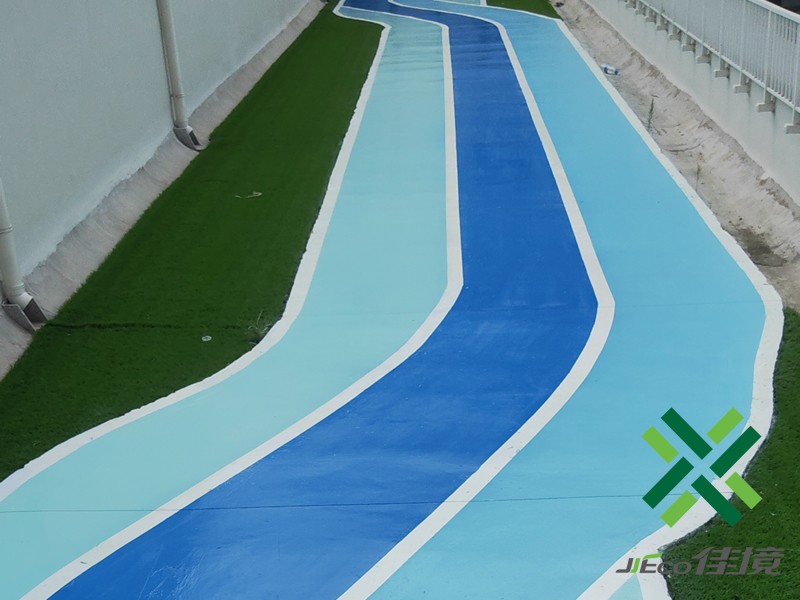 山東青島醫(yī)科大學(xué)水泥路面改色